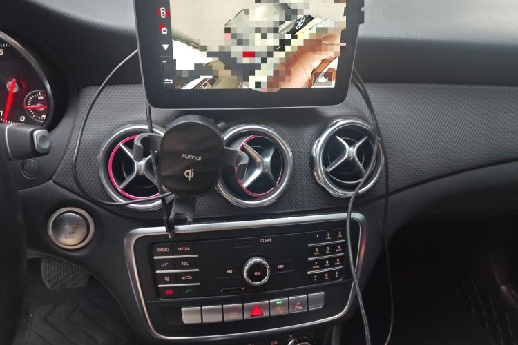 Used Mercedes-Benz GLA 2018 GLA 200 Sport Edition Audio And AC Panel