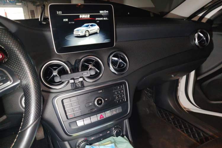 Used Mercedes-Benz GLA 2018 GLA 200 Fashion Model Audio And AC Panel