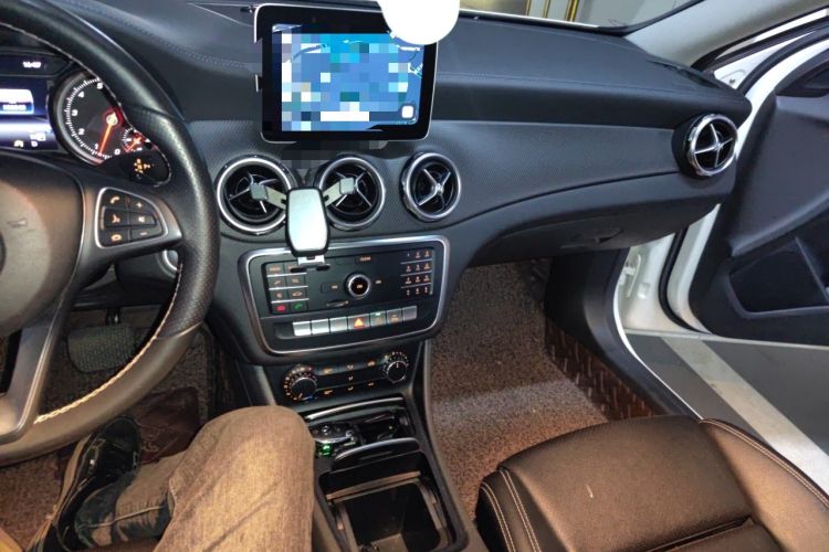 Used Mercedes-Benz GLA 2018 GLA 200 Fashion Model Audio And AC Panel