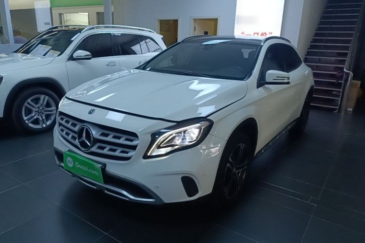 Used Mercedes-Benz GLA 2018 GLA 200 Fashion Model Guazi used car, China used car export, Used car for sale, Used cars, Cheapest cars for sale