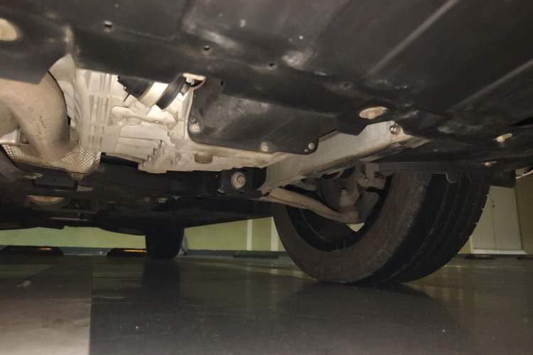 Used Mercedes-Benz GLA 2018 GLA 200 Fashion Model Chassis Front Left