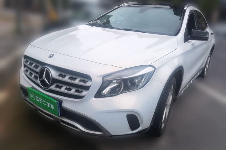 Used Mercedes-Benz GLA 2018 GLA 200 Sport Edition Guazi used car, China used car export, Used car for sale, Used  cars, Cheapest cars for sale