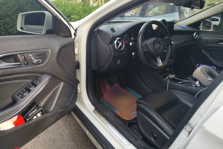 Used Mercedes-Benz GLA 2018 GLA 200 Fashion Model Driver Seat