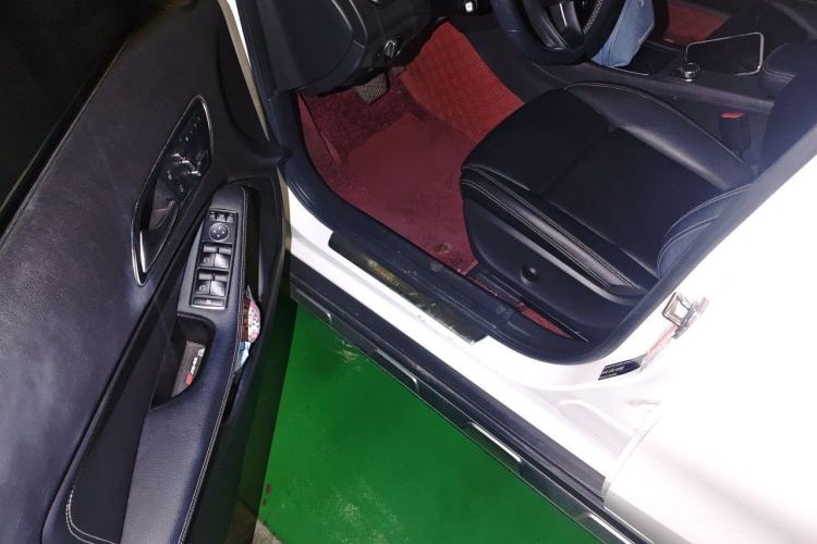 Used Mercedes-Benz GLA 2018 GLA 200 Fashion Model Driver Seat