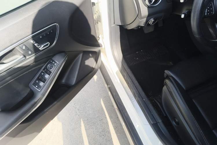 Used Mercedes-Benz GLA 2018 GLA 200 Fashion Model Driver Seat