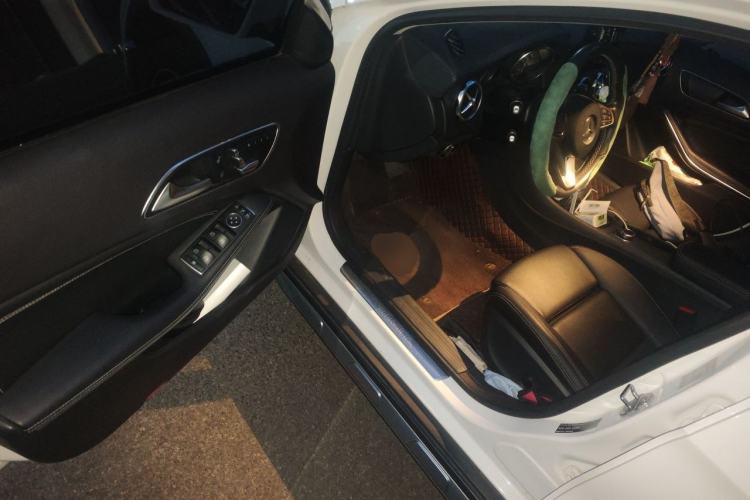 Used Mercedes-Benz GLA 2018 GLA 200 Fashion Model Driver Seat