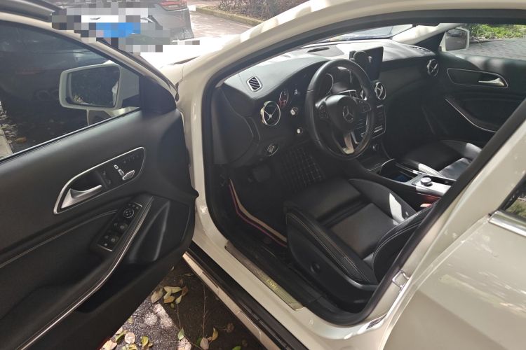 Used Mercedes-Benz GLA 2018 GLA 200 Fashion Model Driver Seat