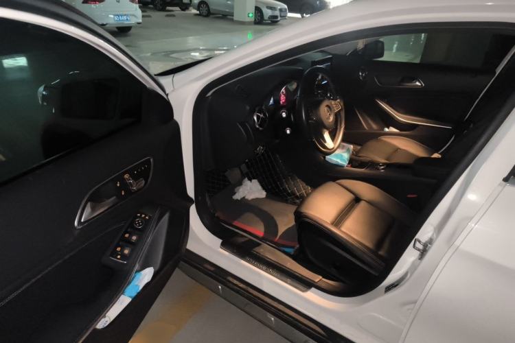 Used Mercedes-Benz GLA 2018 GLA 200 Fashion Model Driver Seat