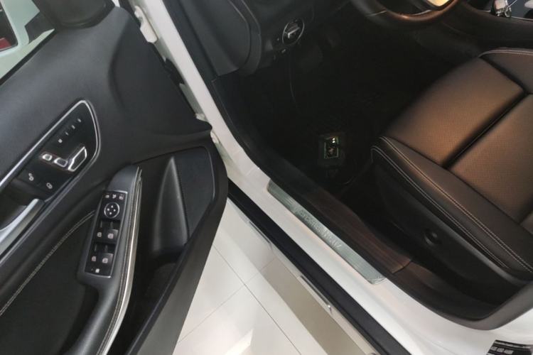 Used Mercedes-Benz GLA 2018 GLA 200 Fashion Model Driver Seat