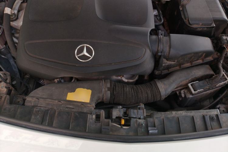 Used Mercedes-Benz GLA 2018 GLA 200 Fashion Model Engine Bay