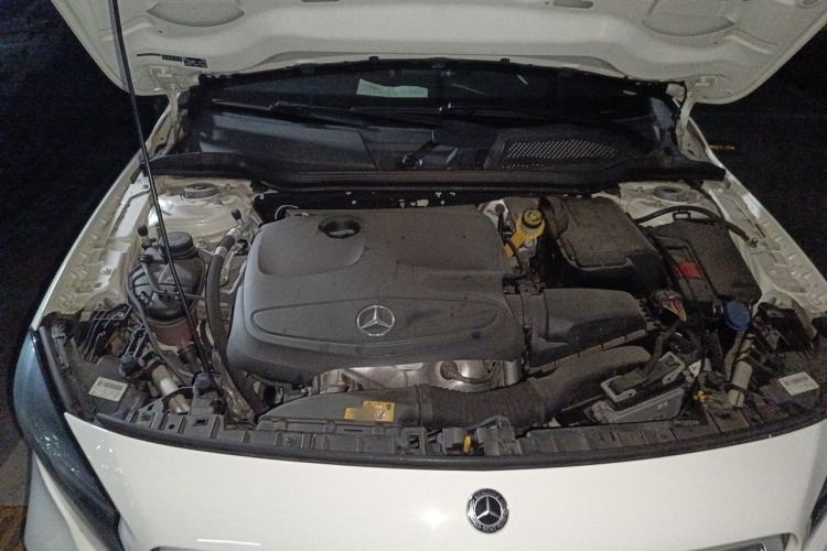 Used Mercedes-Benz GLA 2018 GLA 200 Sport Edition Engine Bay