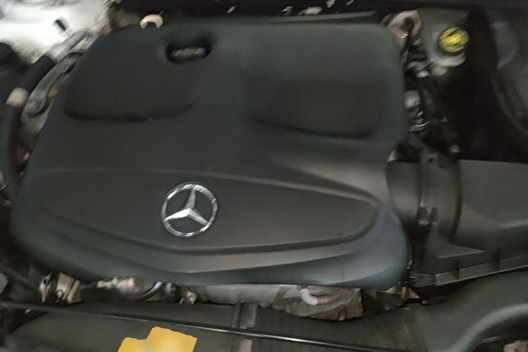 Used Mercedes-Benz GLA 2018 GLA 200 Fashion Model Engine Bay