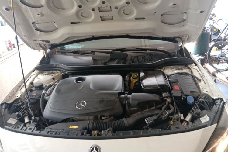 Used Mercedes-Benz GLA 2018 GLA 200 Sport Edition Engine Bay