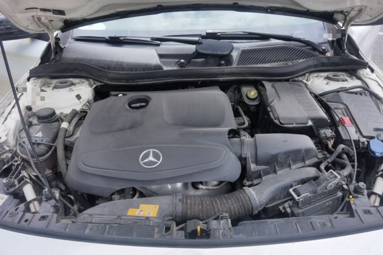 Used Mercedes-Benz GLA 2018 GLA 200 Sport Edition Engine Bay