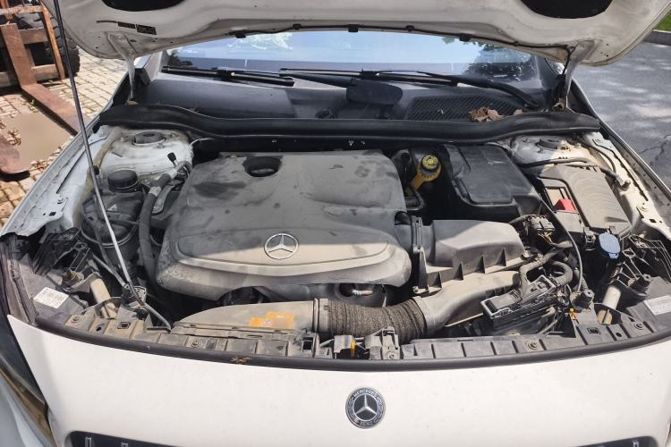 Used Mercedes-Benz GLA 2018 GLA 200 Sport Edition Engine Bay