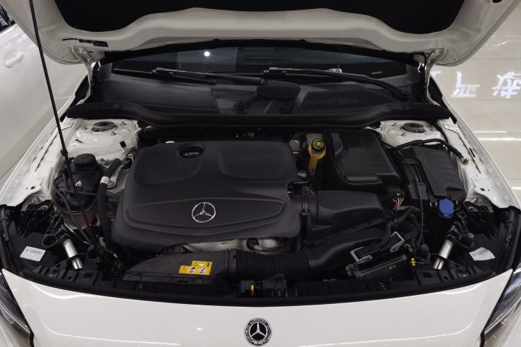 Used Mercedes-Benz GLA 2018 GLA 200 Sport Edition Engine Bay