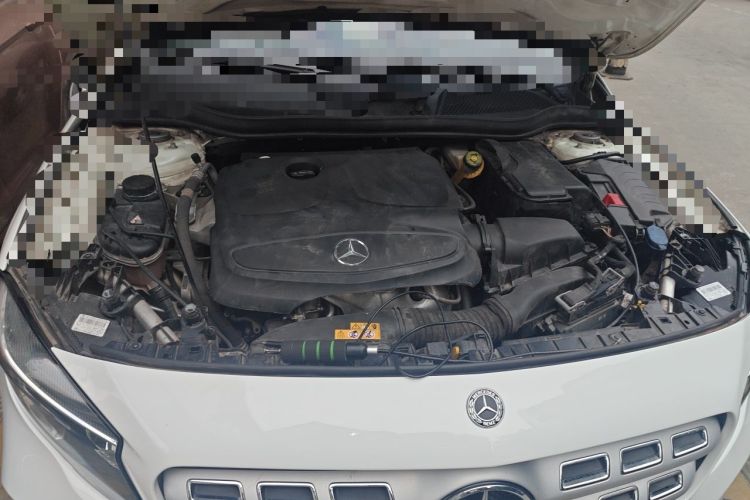 Used Mercedes-Benz GLA 2018 GLA 200 Sport Edition Engine Bay