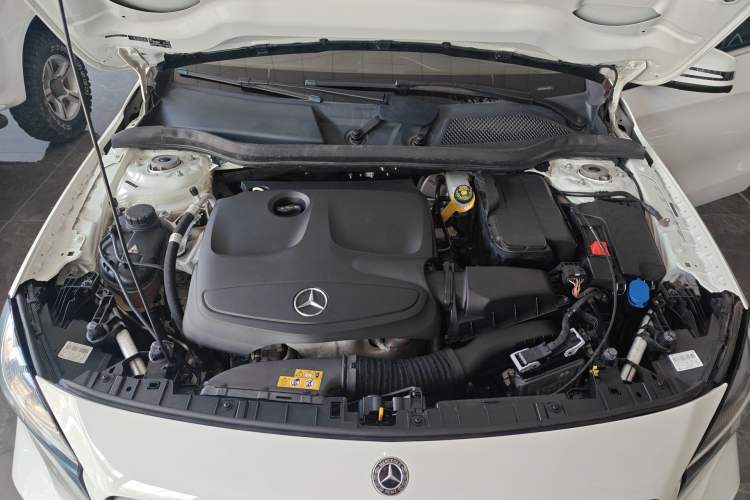 Used Mercedes-Benz GLA 2018 GLA 200 Sport Edition Engine Bay