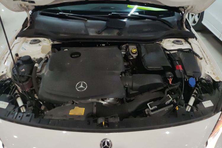 Used Mercedes-Benz GLA 2018 GLA 200 Sport Edition Engine Bay