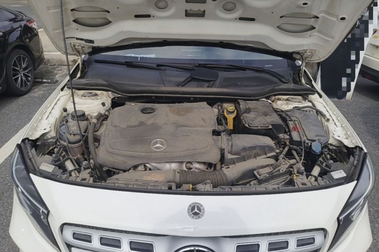 Used Mercedes-Benz GLA 2018 GLA 200 Sport Edition Engine Bay