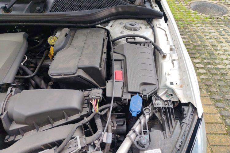 Used Mercedes-Benz GLA 2018 GLA 200 Sport Edition Engine Bay Left
