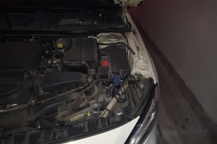 Used Mercedes-Benz GLA 2018 GLA 220 4MATIC Sport Edition Engine Bay Left