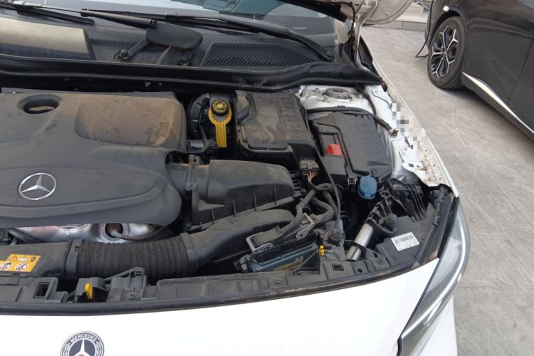 Used Mercedes-Benz GLA 2018 GLA 200 Sport Edition Engine Bay Left