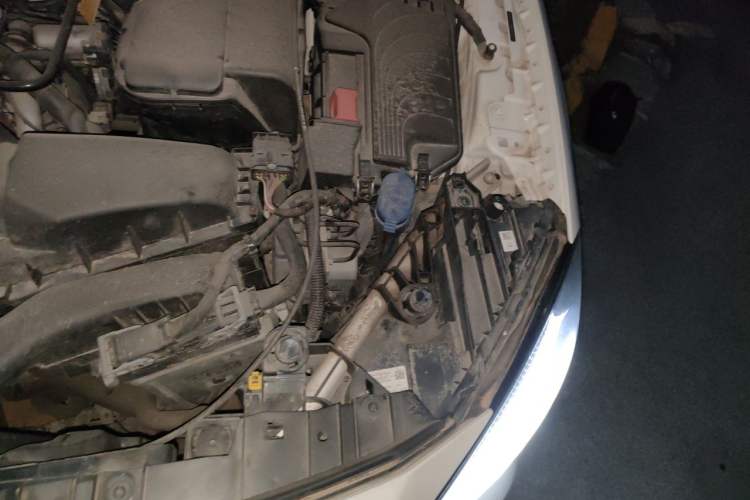 Used Mercedes-Benz GLA 2018 GLA 200 Fashion Model Engine Bay Left