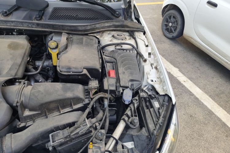 Used Mercedes-Benz GLA 2018 GLA 200 Fashion Model Engine Bay Left