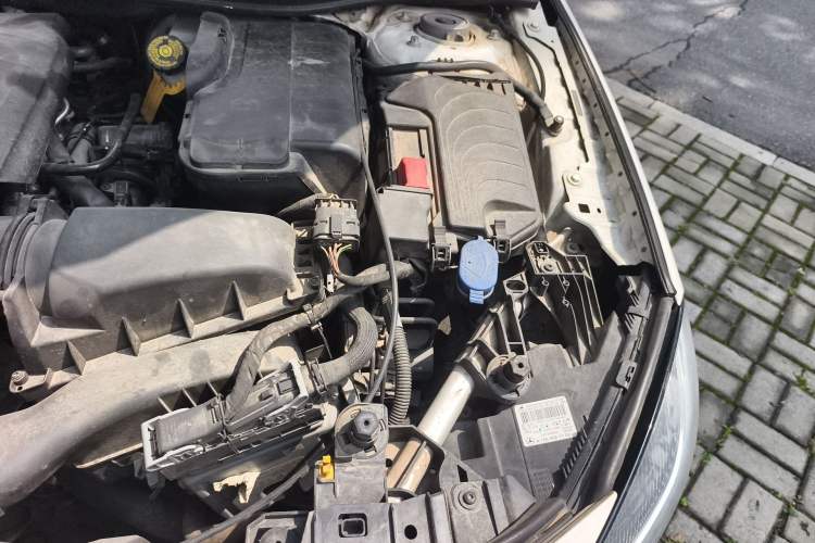 Used Mercedes-Benz GLA 2018 GLA 200 Sport Edition Engine Bay Left