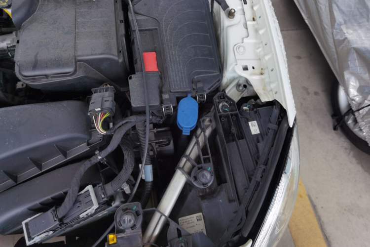 Used Mercedes-Benz GLA 2018 GLA 200 Fashion Model Engine Bay Left