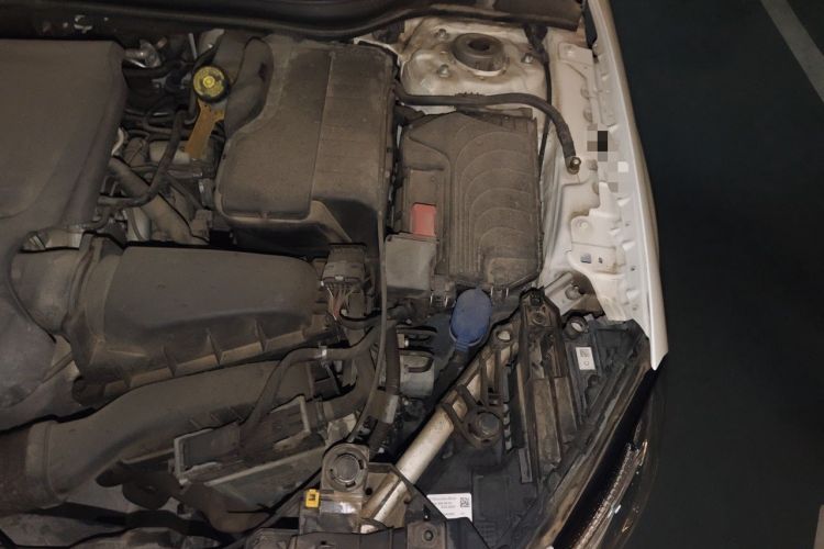 Used Mercedes-Benz GLA 2018 GLA 200 Fashion Model Engine Bay Left