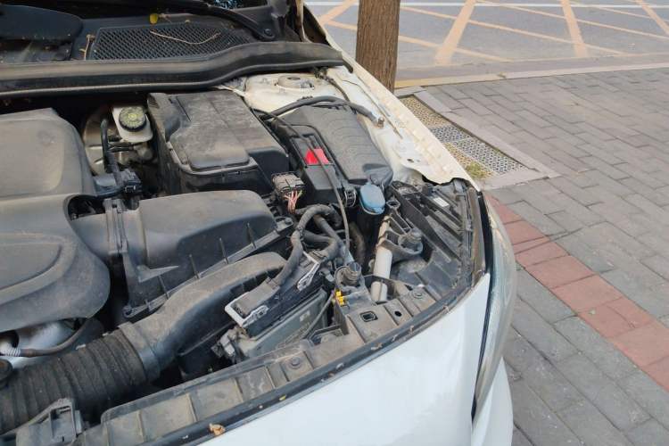 Used Mercedes-Benz GLA 2018 GLA 200 Polar Limited Edition Engine Bay Left