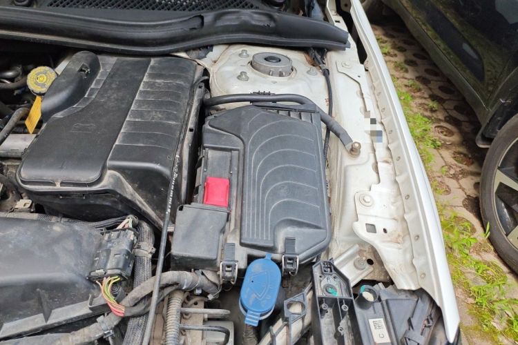Used Mercedes-Benz GLA 2018 GLA 200 Fashion Model Engine Bay Left