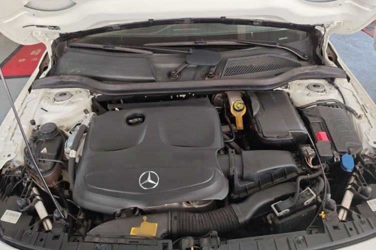 Used Mercedes-Benz GLA 2018 GLA 200 Sport Edition Engine Bay