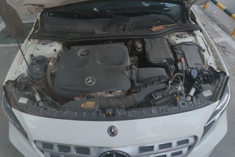 Used Mercedes-Benz GLA 2018 GLA 200 Sport Edition Engine Bay