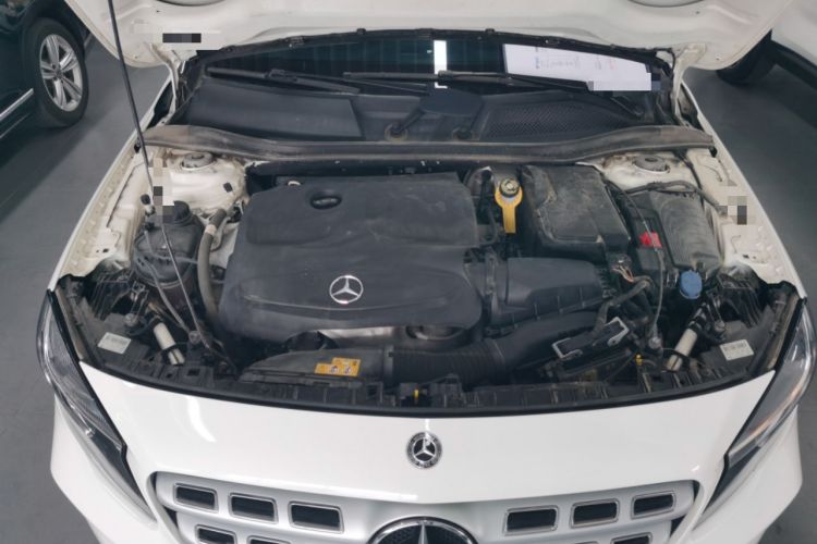 Used Mercedes-Benz GLA 2018 GLA 200 Sport Edition Engine Bay