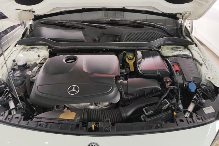 Used Mercedes-Benz GLA 2018 GLA 200 Sport Edition Engine Bay