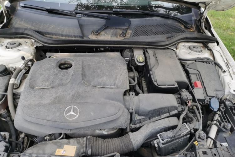 Used Mercedes-Benz GLA 2018 GLA 200 Fashion Model Engine Bay