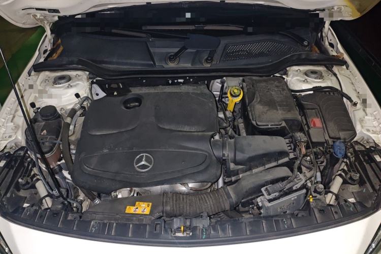Used Mercedes-Benz GLA 2018 GLA 200 Fashion Model Engine Bay