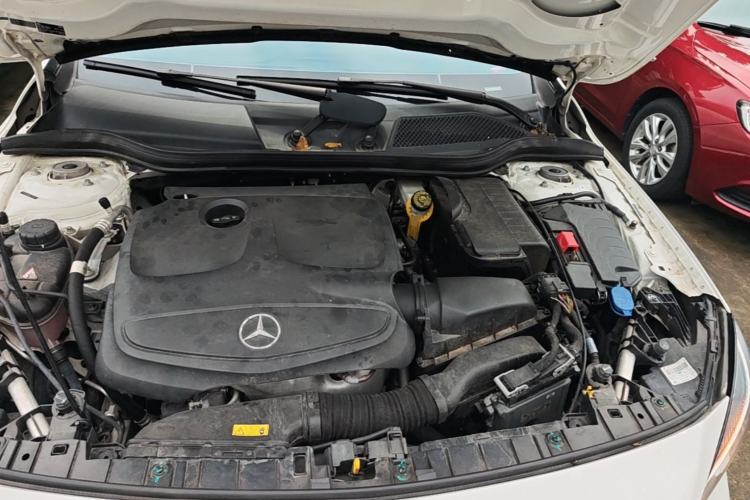 Used Mercedes-Benz GLA 2018 GLA 200 Sport Edition Engine Bay