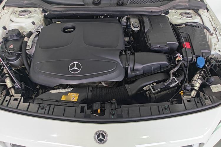 Used Mercedes-Benz GLA 2018 GLA 200 Sport Edition Engine Bay