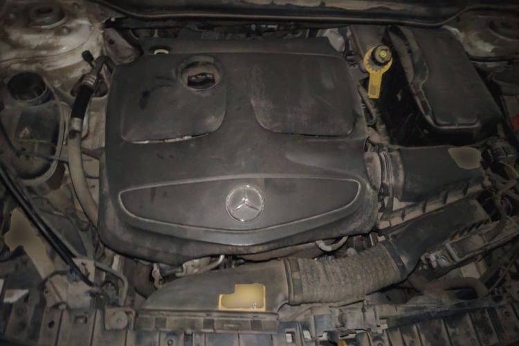 Used Mercedes-Benz GLA 2018 GLA 200 Fashion Model Engine Bay
