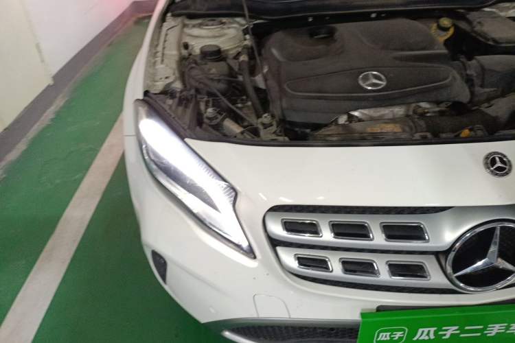Used Mercedes-Benz GLA 2018 GLA 200 Fashion Model Engine Bay Right