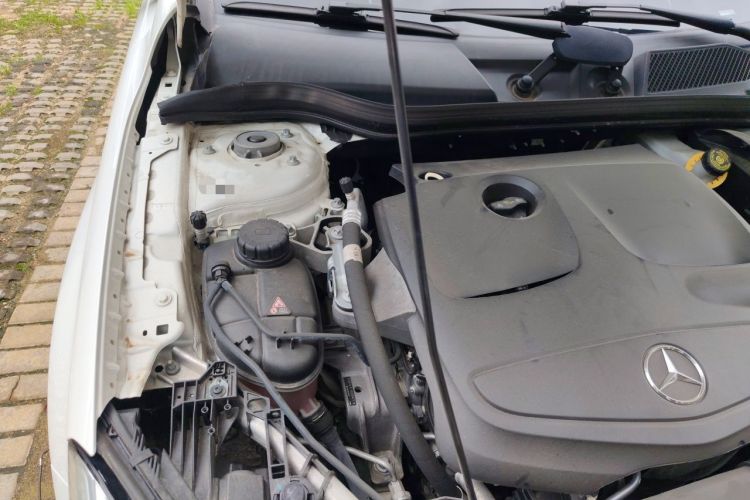 Used Mercedes-Benz GLA 2018 GLA 200 Sport Edition Engine Bay Right