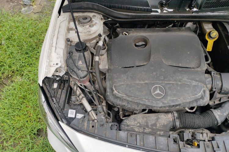 Used Mercedes-Benz GLA 2018 GLA 200 Fashion Model Engine Bay Right