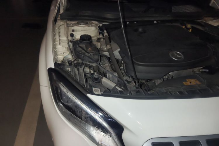 Used Mercedes-Benz GLA 2018 GLA 200 Fashion Model Engine Bay Right