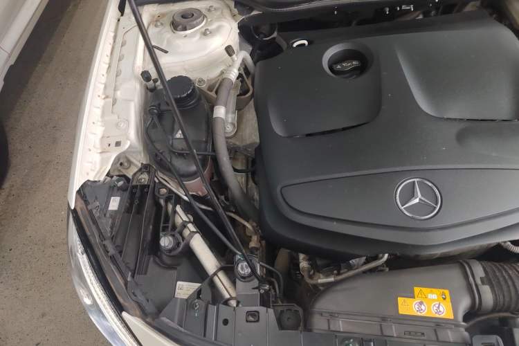 Used Mercedes-Benz GLA 2018 GLA 200 Polar Limited Edition Engine Bay Right