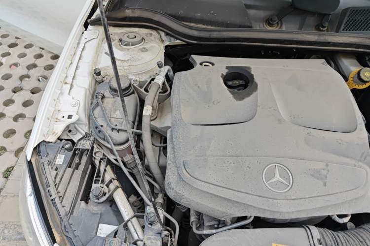 Used Mercedes-Benz GLA 2018 GLA 200 Polar Limited Edition Engine Bay Right