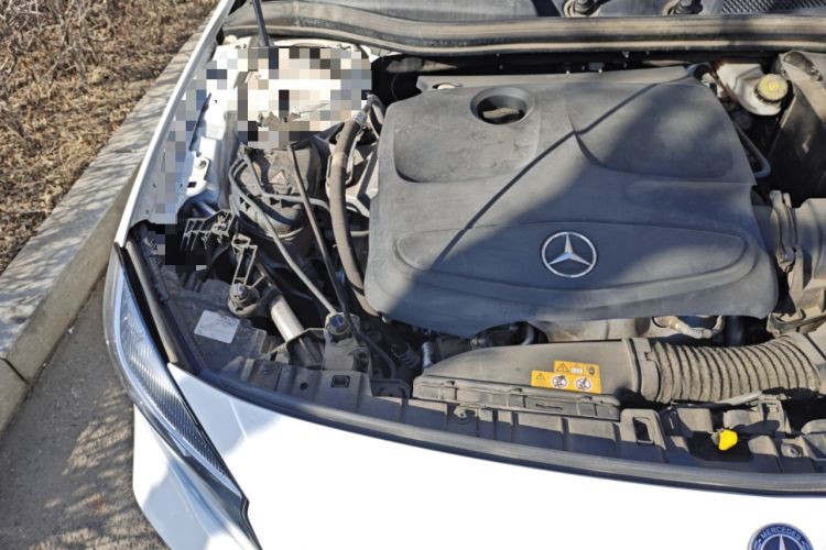 Used Mercedes-Benz GLA 2018 GLA 200 Sport Edition Engine Bay Right